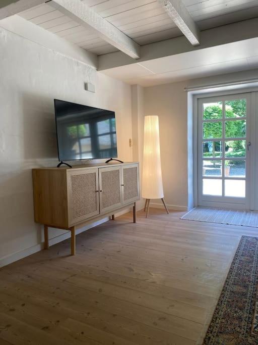 Mindedalen - Idyl Taet Pa Alt Og Helt I Fred Apartment Billum Luaran gambar